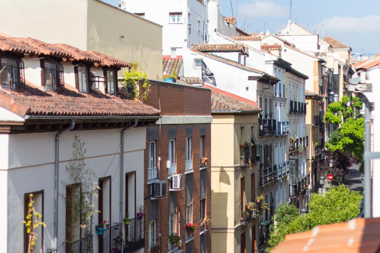 Homelike Huertas Madrid Bagian luar foto